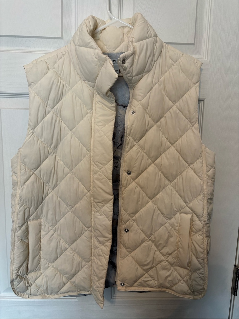 Quilted Puffer Vest in Cream - Women’s Lightweight Layer